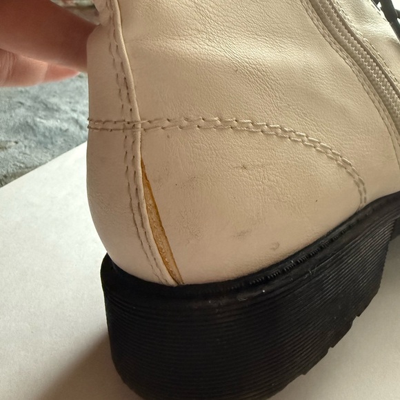 White Combat Boots with Black Souls - Picture 9 of 11